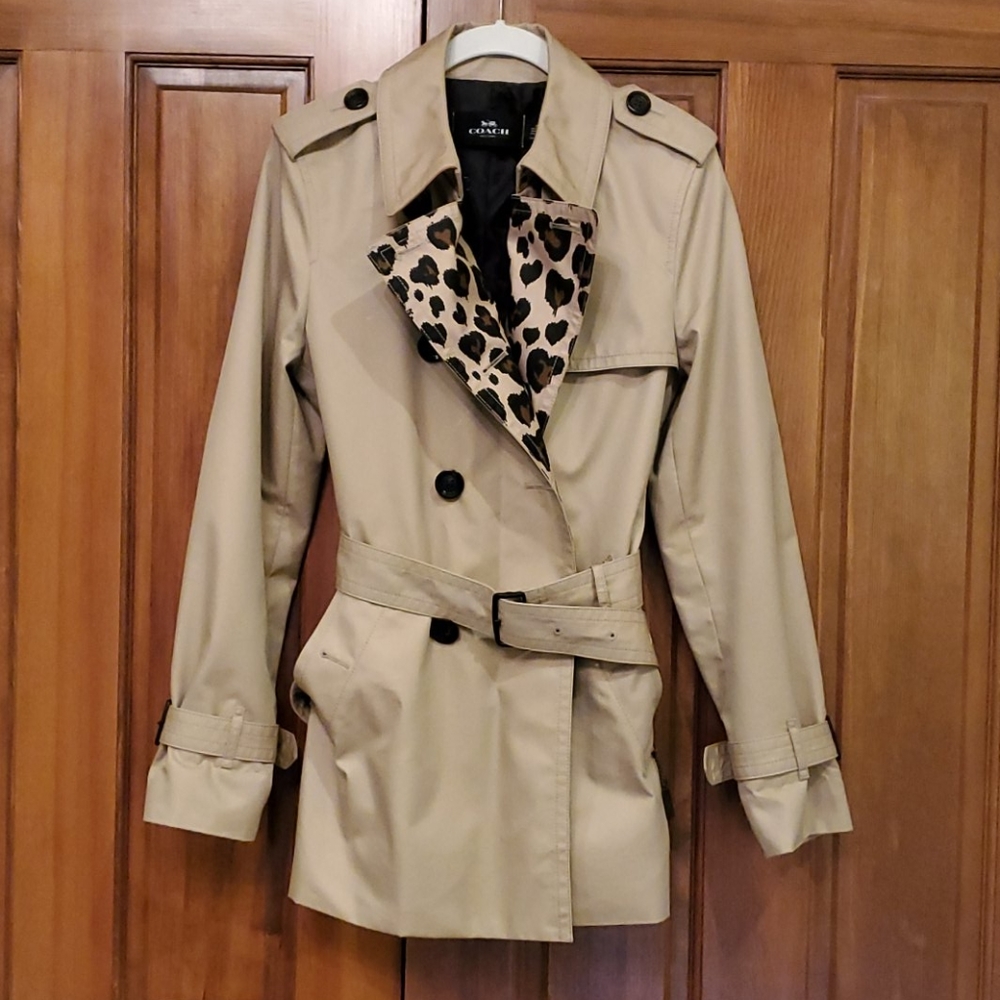 COACH short trench